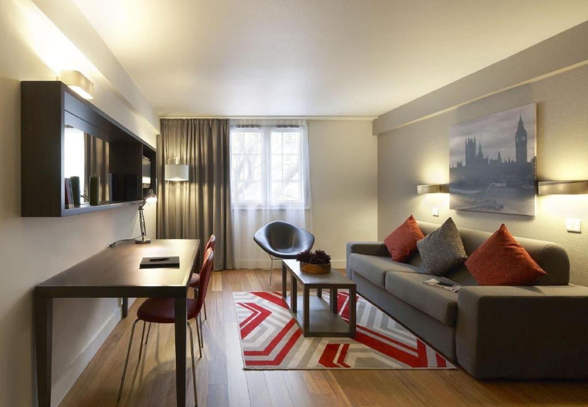 Citadines Trafalgar Square Aparthotel Londra