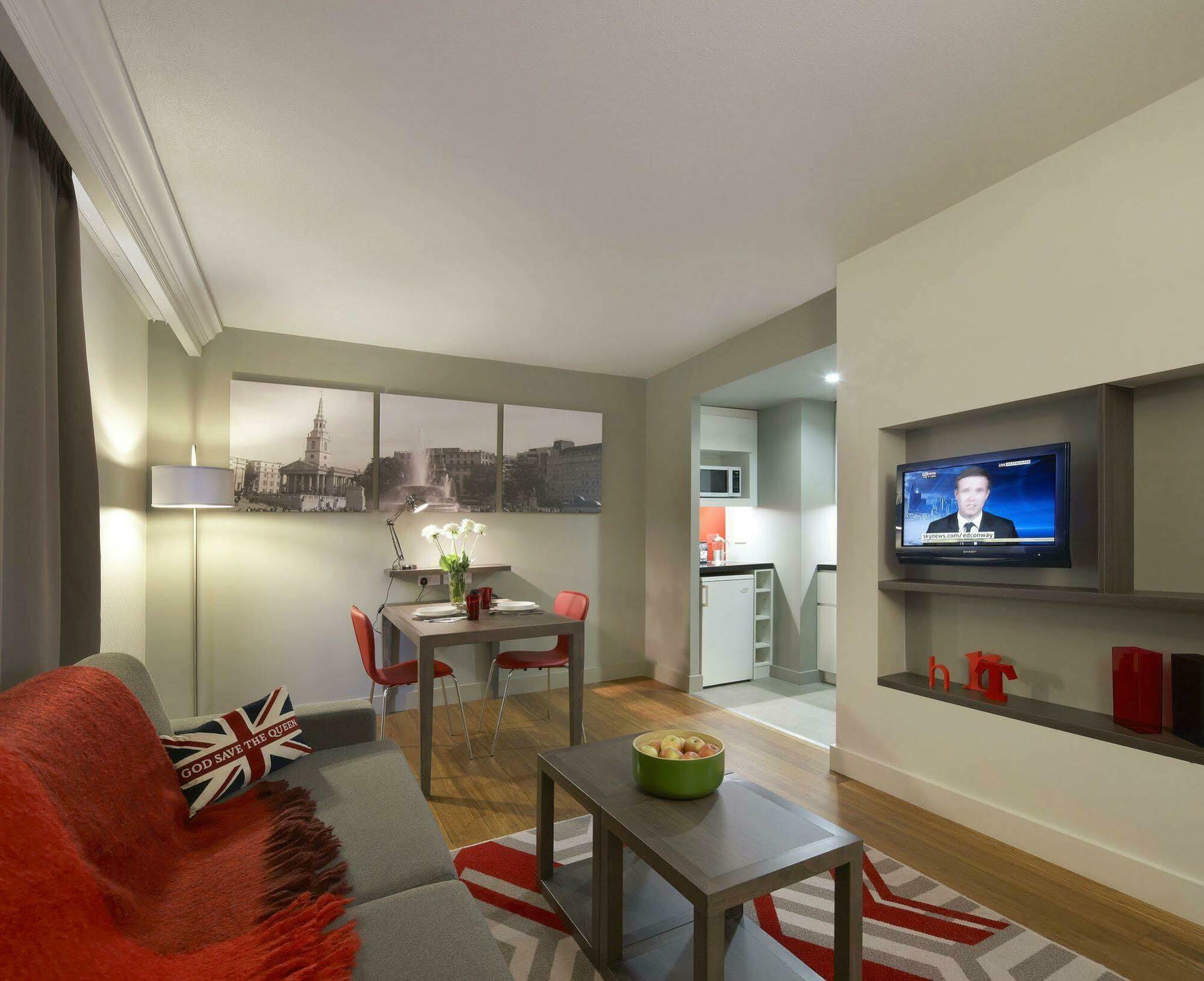 Citadines Trafalgar Square Aparthotel Londra